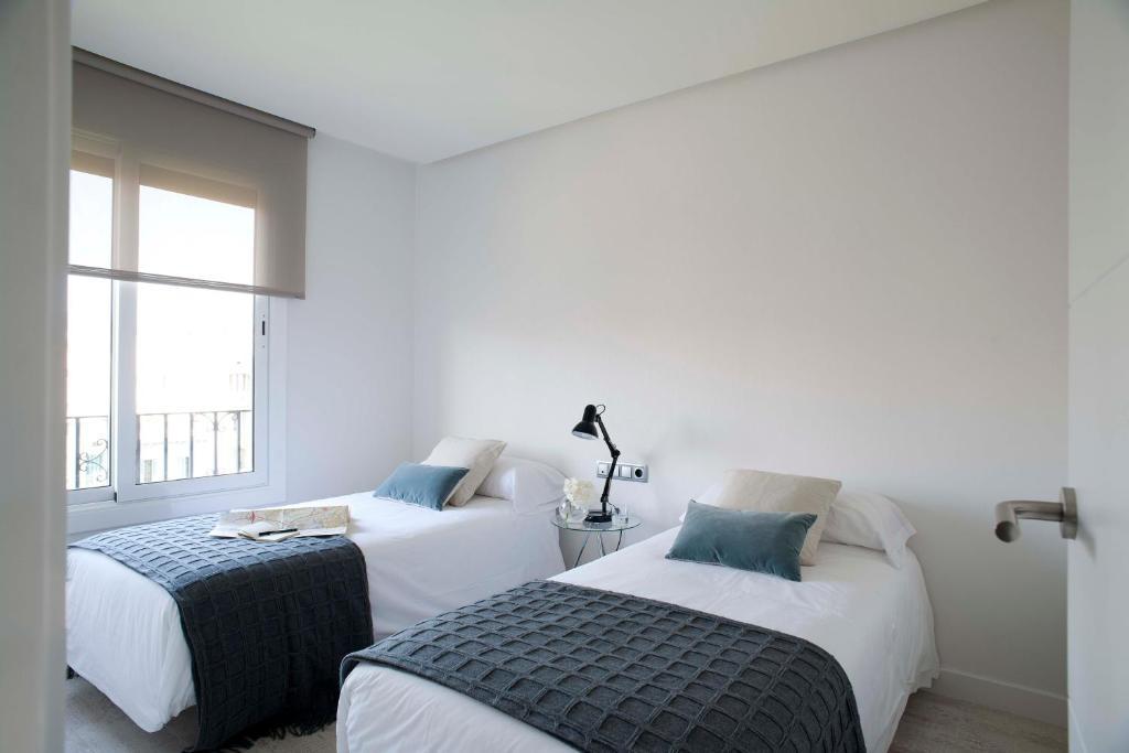 Eric Voekel Boutique Apartments - Madrid Suites Rum bild